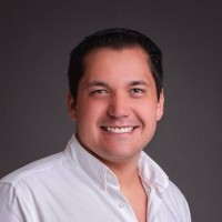 Luis Córdova Fernández: el ecuatoriano que impulsa las ventas digitales con inteligencia artificial